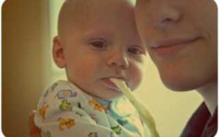 Ребенку 6 месяцев срыгивает фонтаном